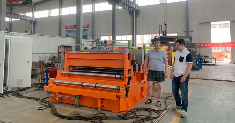 Steel Coil Slitting Machine in Operation