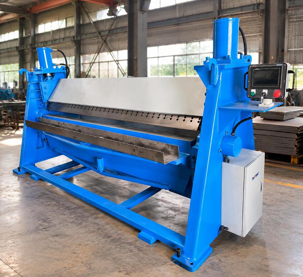 Heavy duty hydraulic bending machine front view